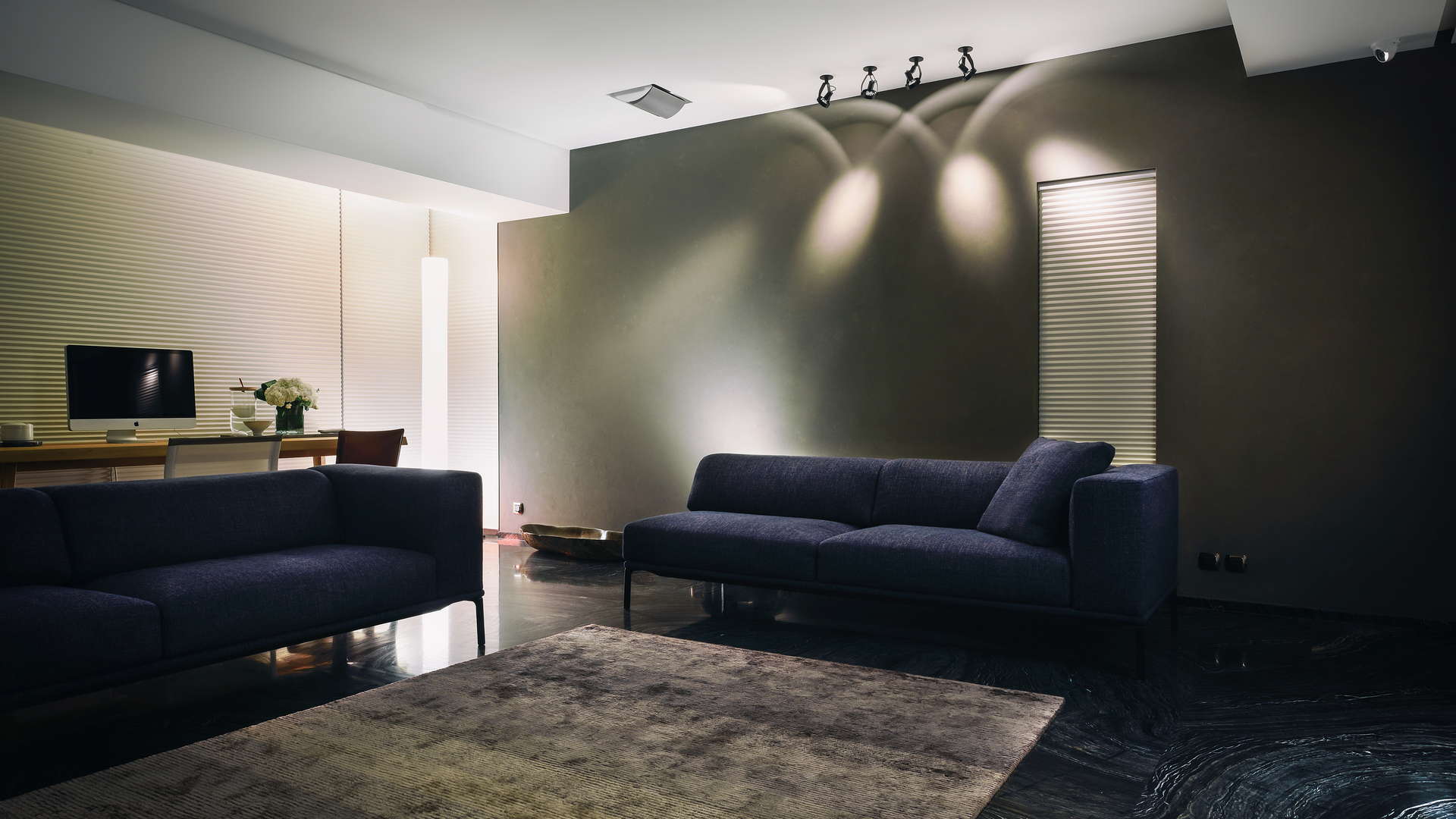 夜晚客廳所呈現的氛圍