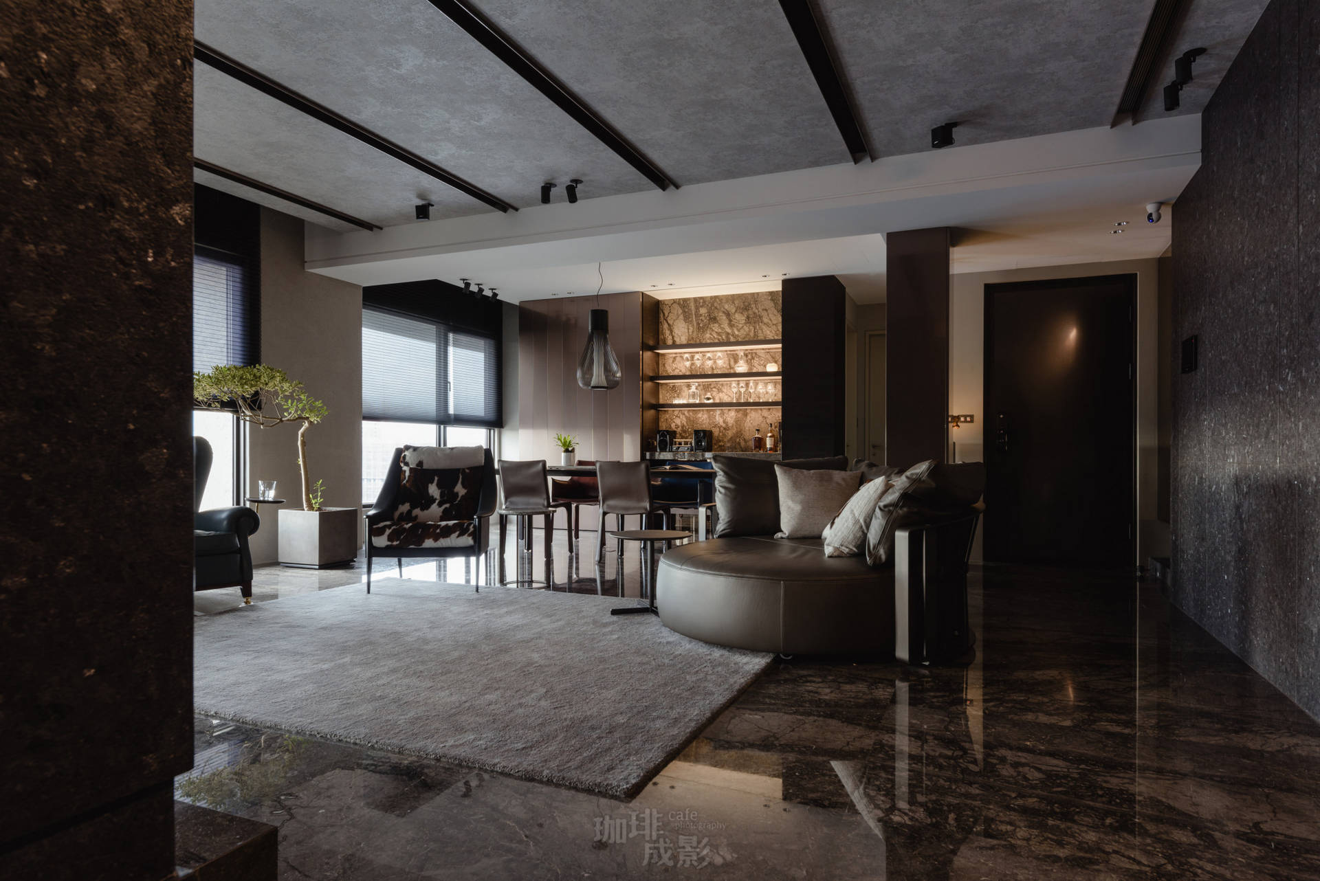 客餐廳45度角拍攝