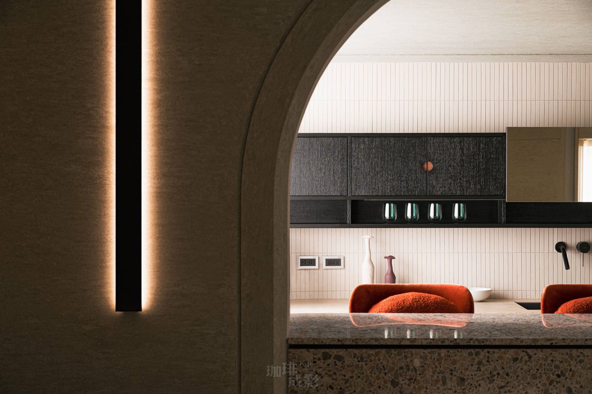 廚房前後景角度