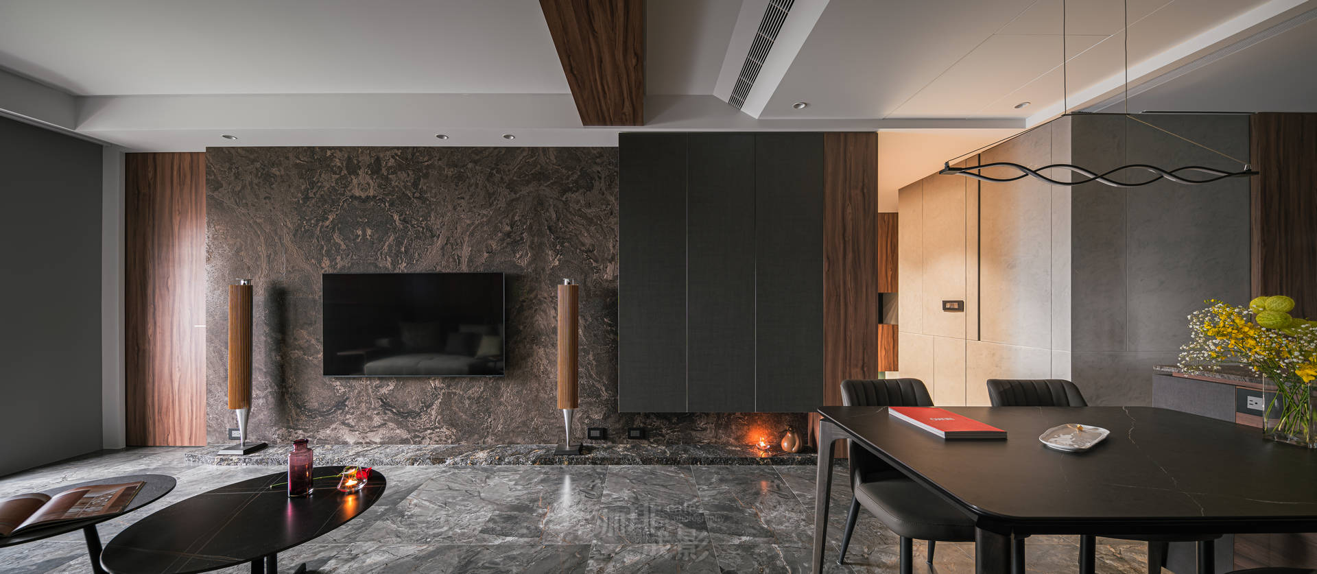 電視牆全景接圖