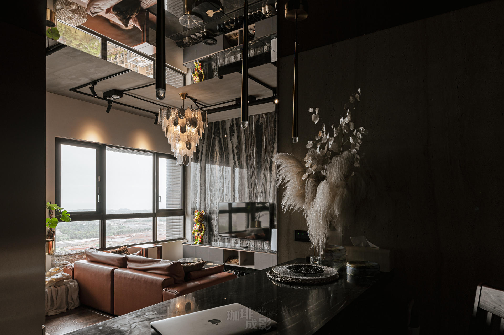 客廳電視牆角度