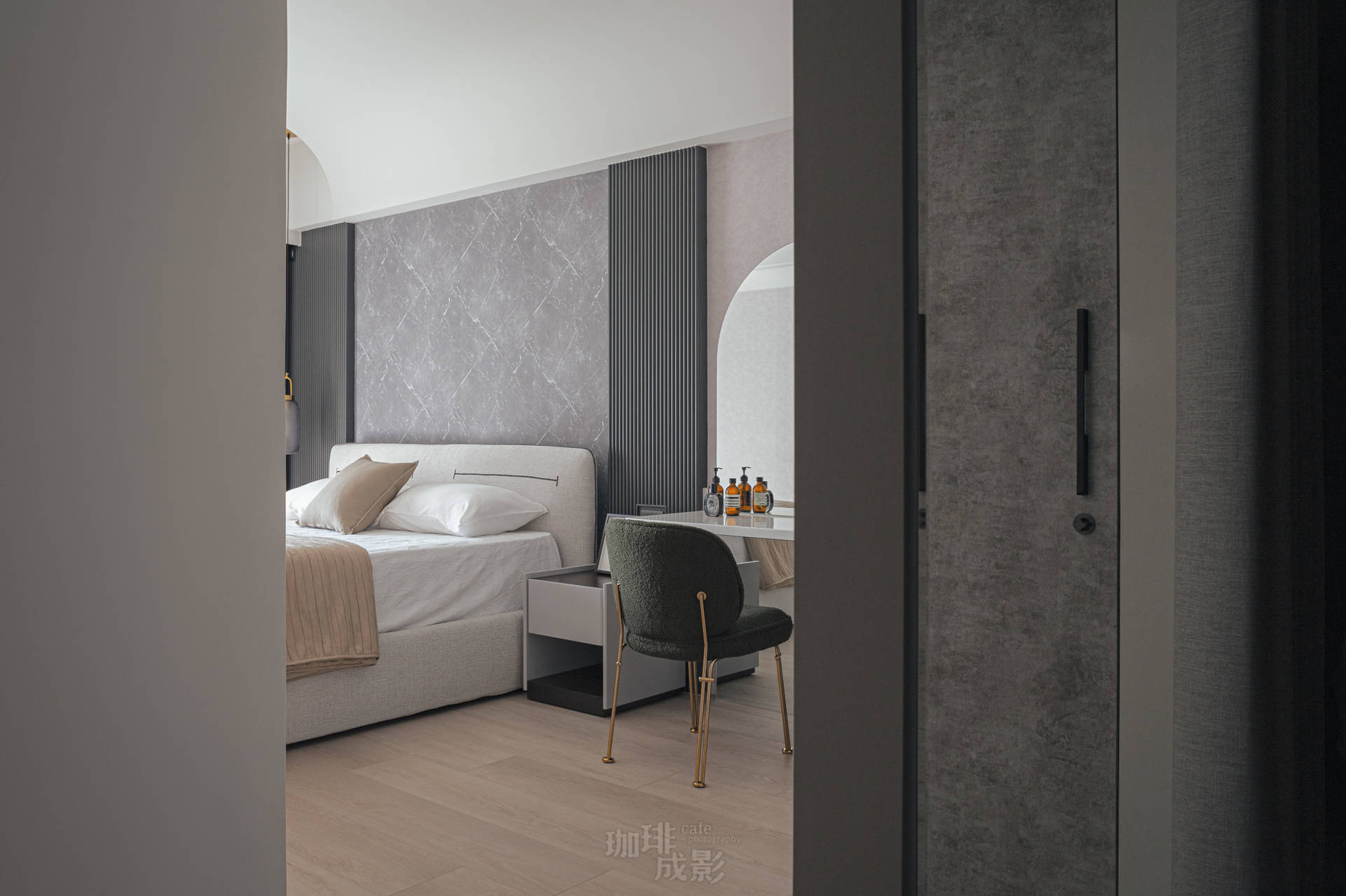 主臥化妝台特寫