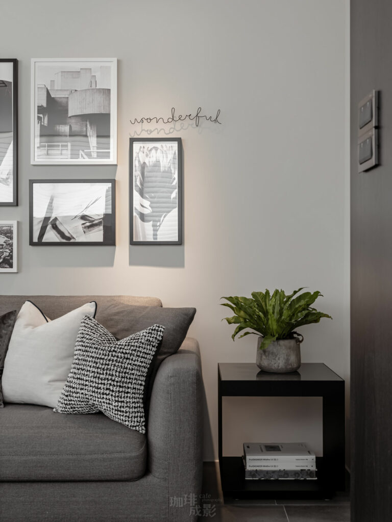 書房正面沙發特寫