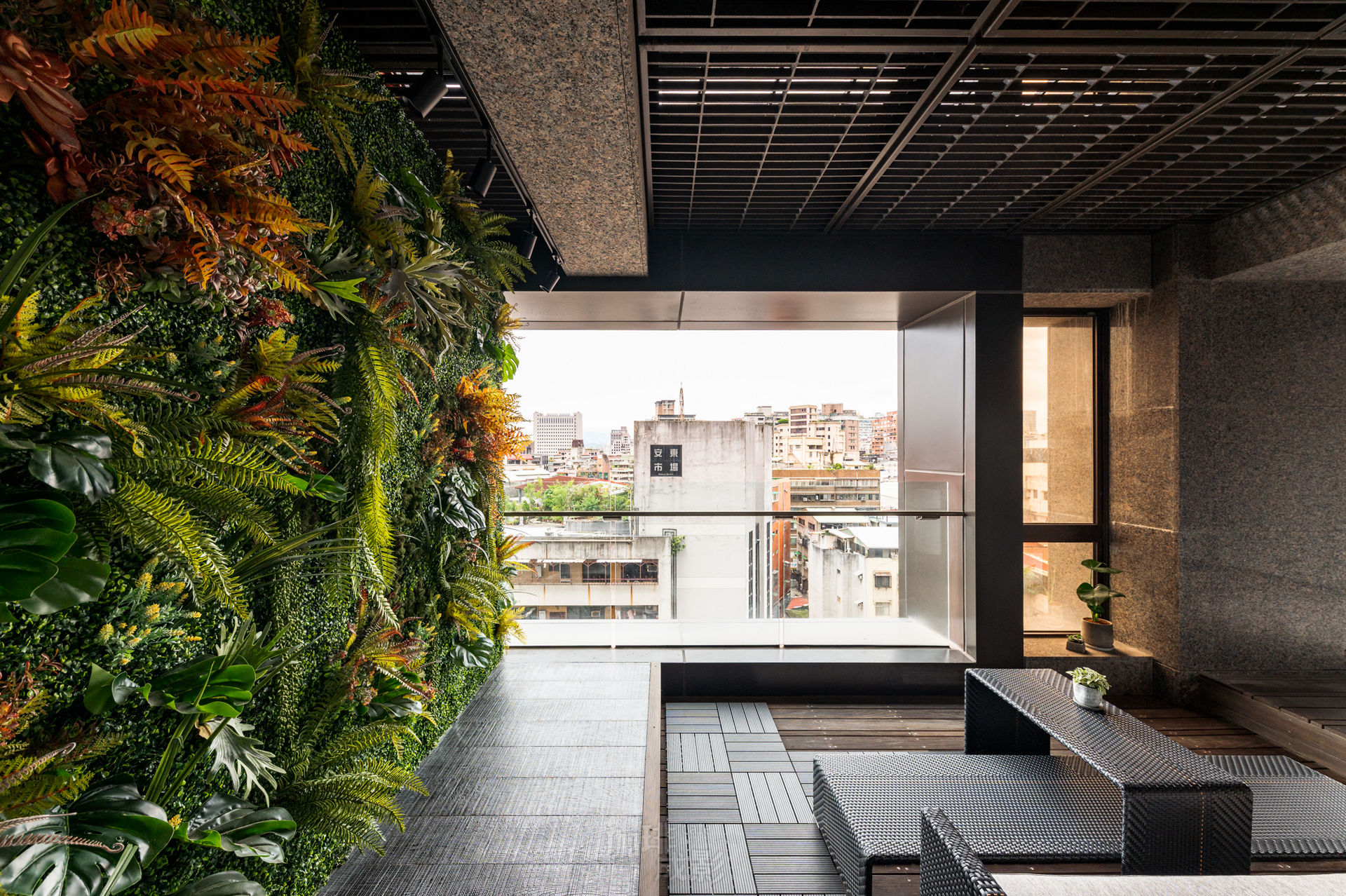 戶外陽台座位區