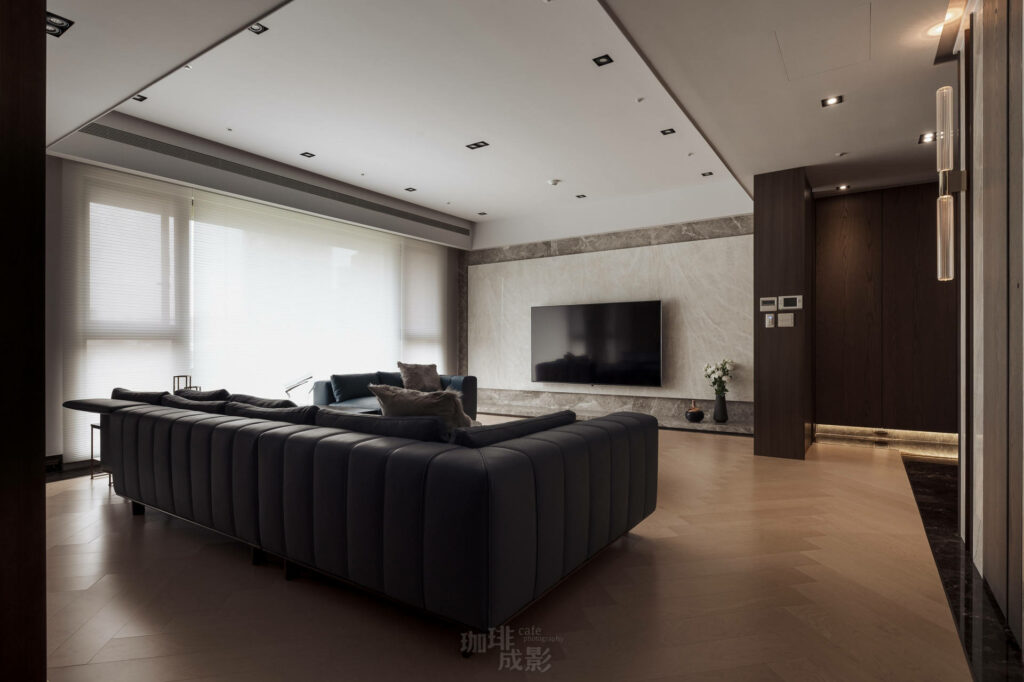 客廳電視牆全景