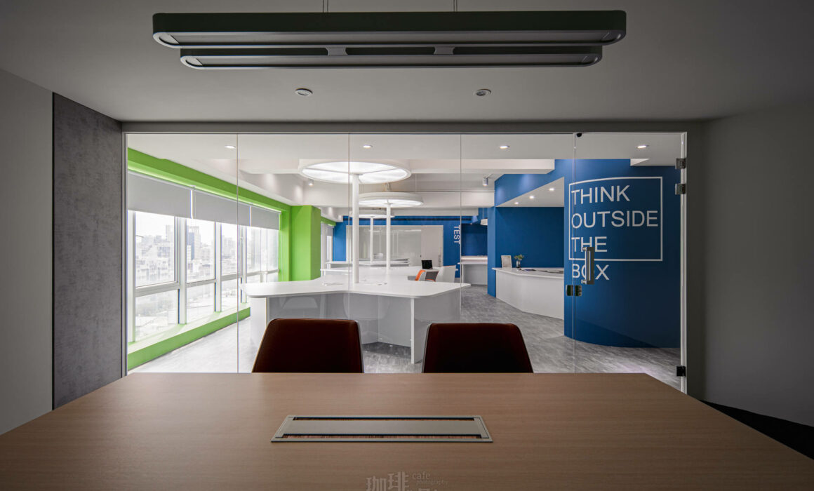 會議室向外角度