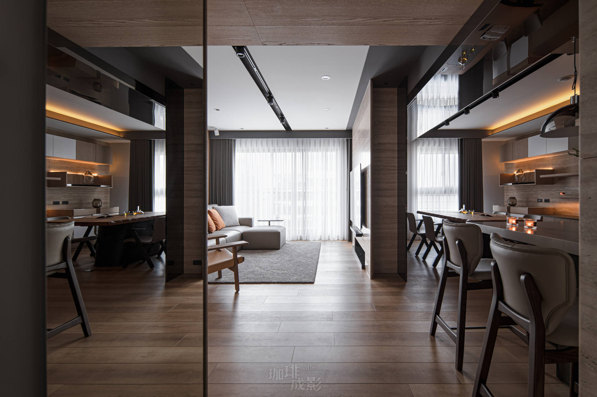 入口玄關處視角