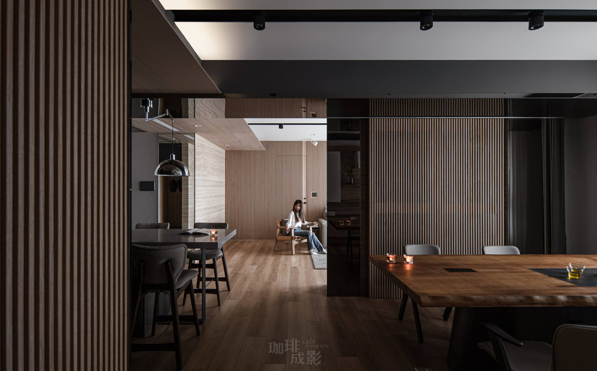 客餐廳人物情景