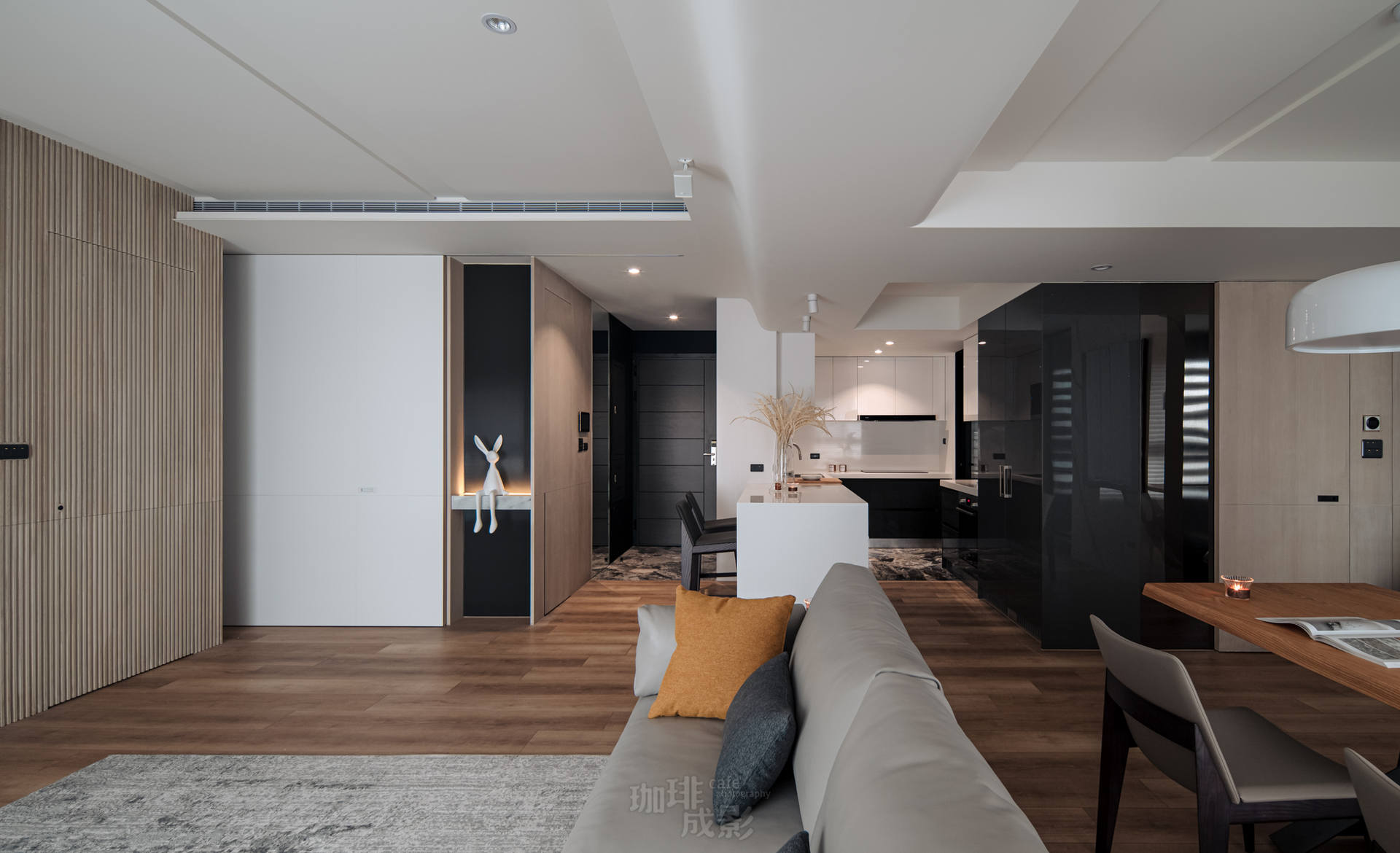 客餐廳中島正面